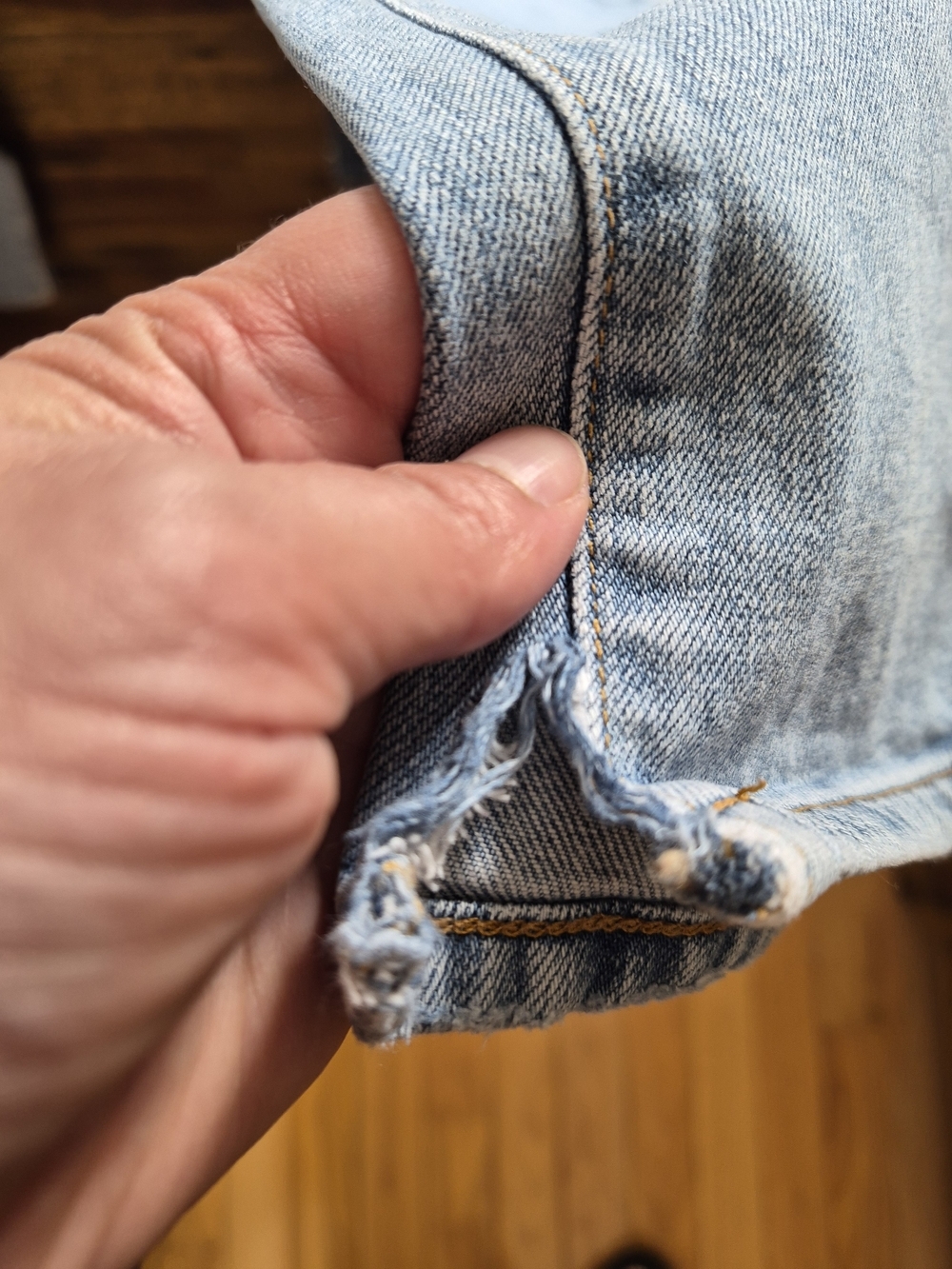 Citizens of Humanity Emerson Slim Boyfriend Jeans Light Wash Distressed Grunge - Picture 10 of 16